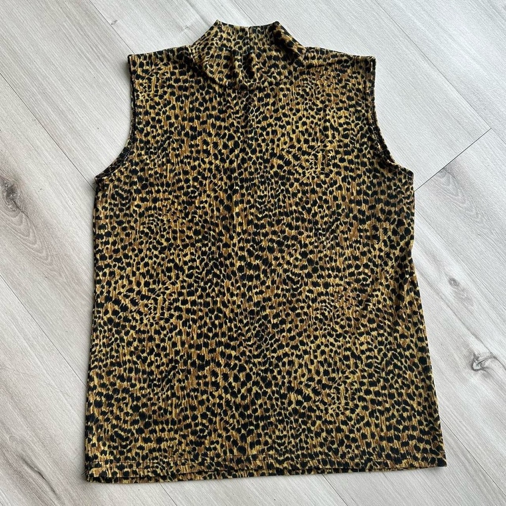 western connection 90s mockneck tank top